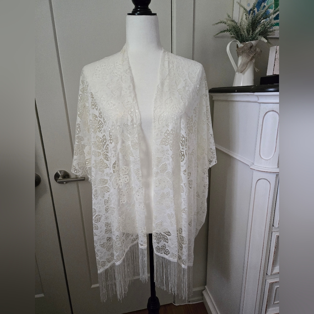 Elegant Lace Duster/Coverup